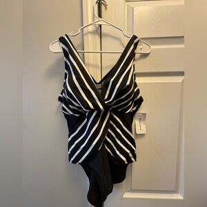 Meet.Curve NWT Size XL B&W Diagonal Striped Swimsuit.